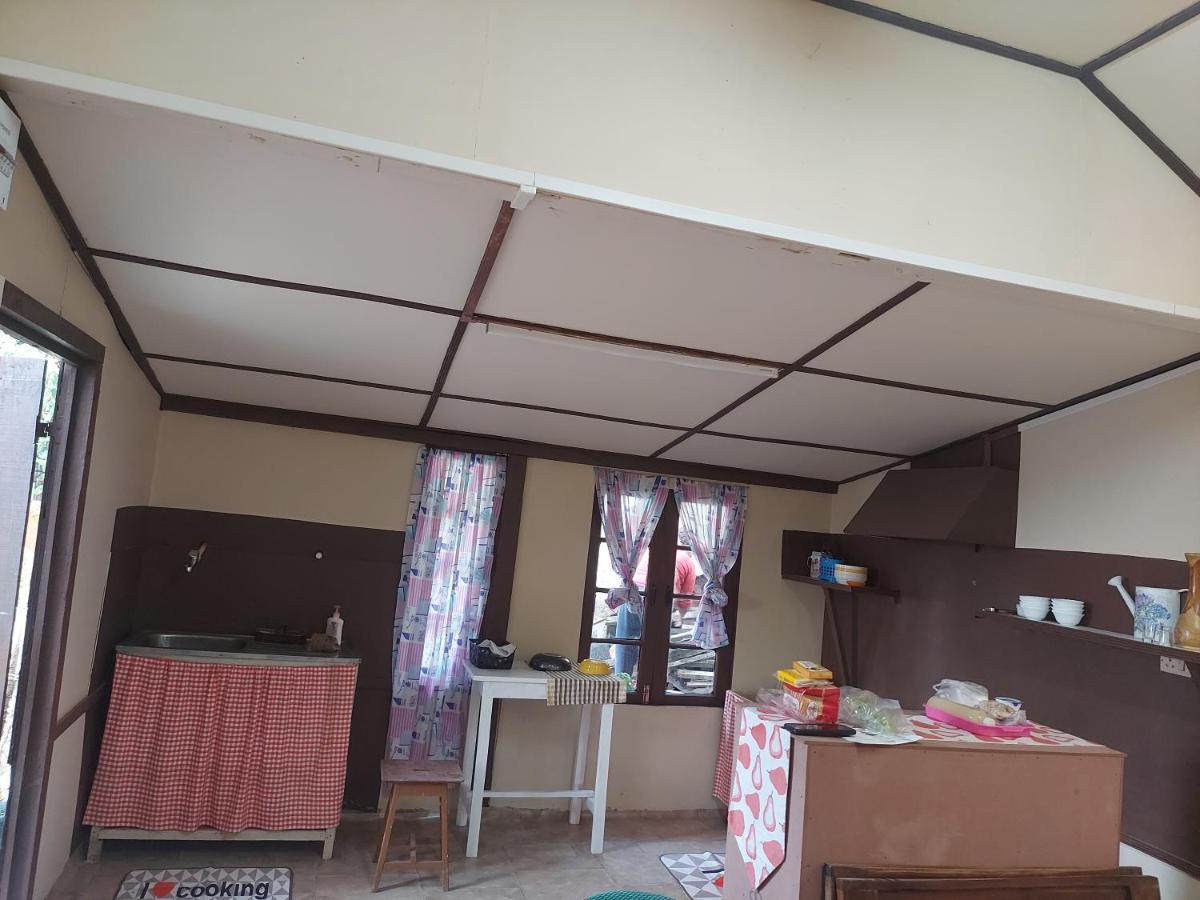 Giftland Homestay Āīzawl Eksteriør bilde